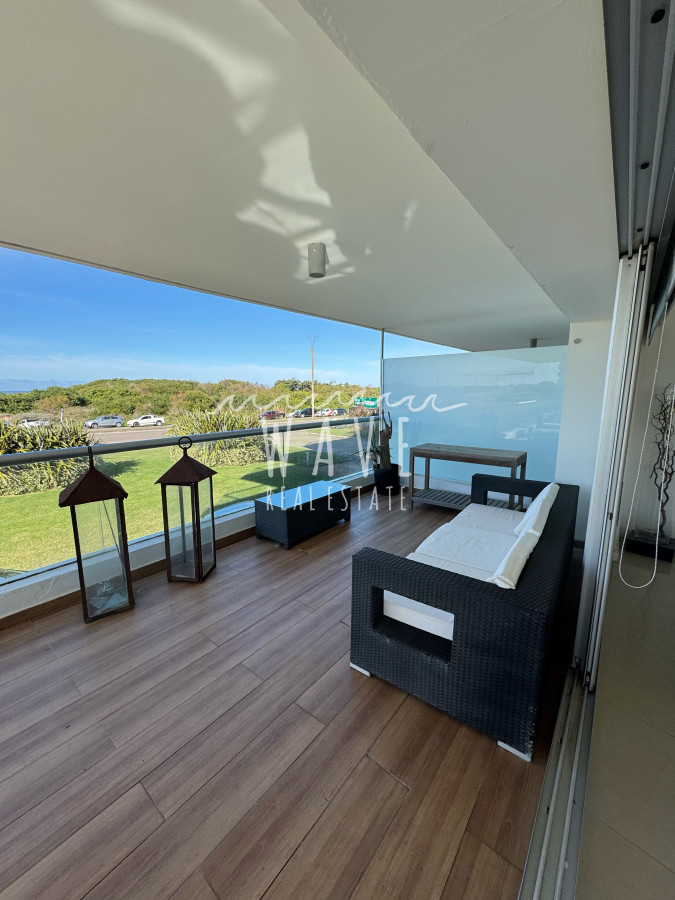 Apartamento ID.4879 - Brava, primera línea, unidad esquinera, 3 suites y dep.