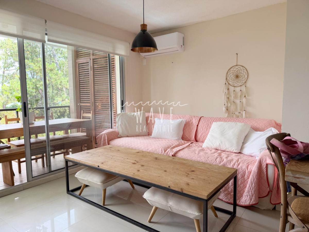 Apartamento ID.5393 - Rincón del Indio, Pda 23, orientación bosque con vista al mar, 2 dormitorios, parrillero propio