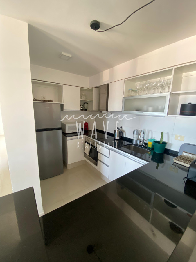 Apartamento ID.4967 - Venta, Apartamento de 2 dormitorios en Playa Brava