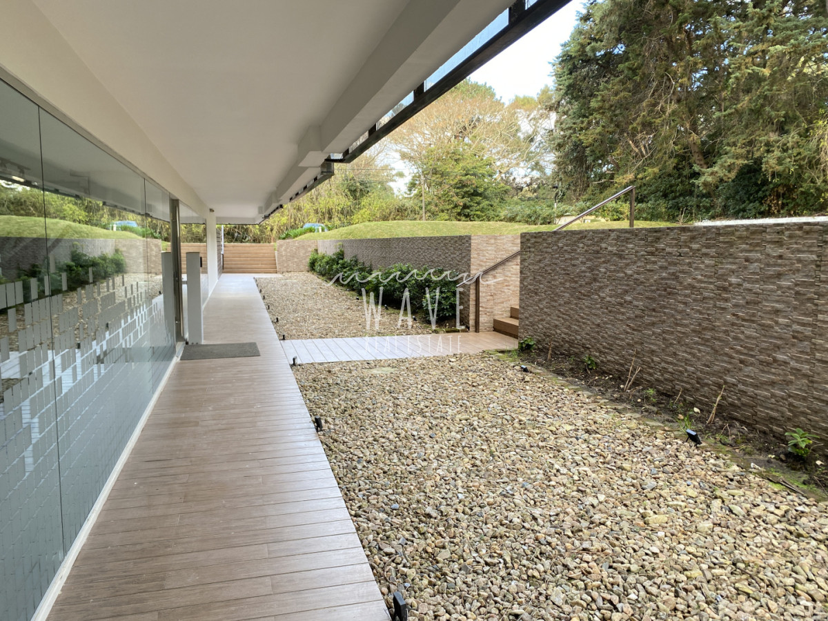 Apartamento ID.5393 - Rincón del Indio, Pda 23, orientación bosque con vista al mar, 2 dormitorios, parrillero propio