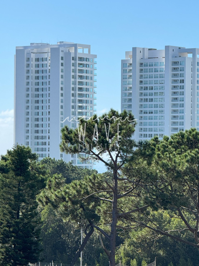 Apartamento ID.4813 - Venta departamento dos dormitorios, Roosevelt, Punta del Este 