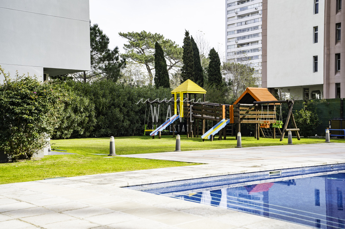 Apartamento ID.4986 - Alquiler de Verano, Apartamento de 3 dormitorios en Punta del Este