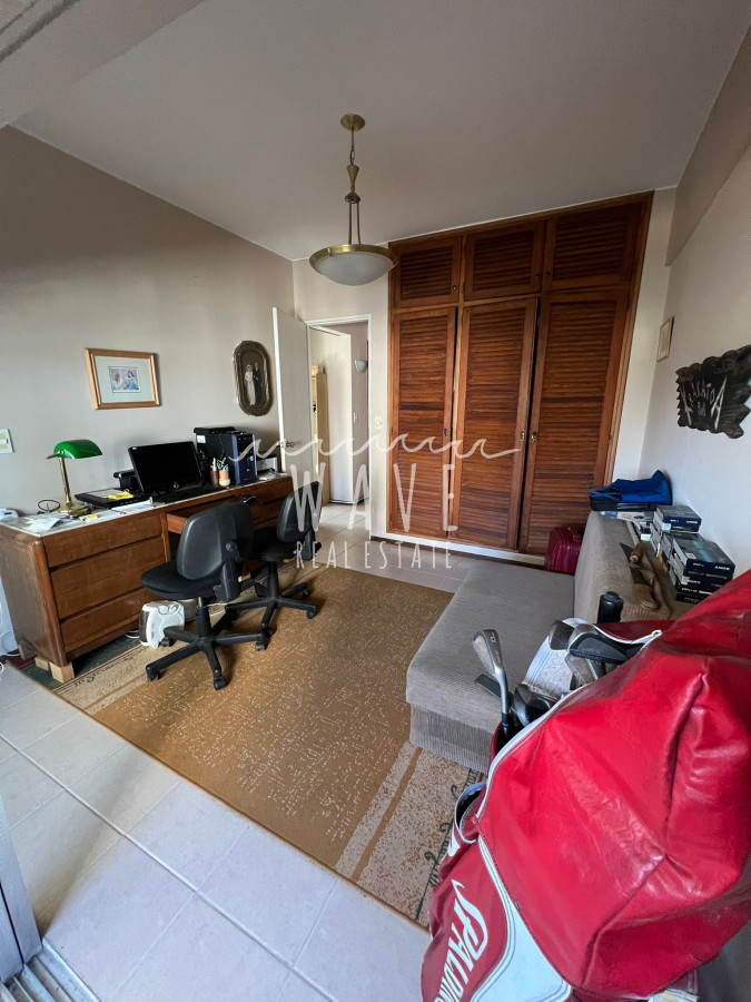 Apartamento ID.3733 - Roosevelt OPORTUNIDAD piso 10 2 dormitorios