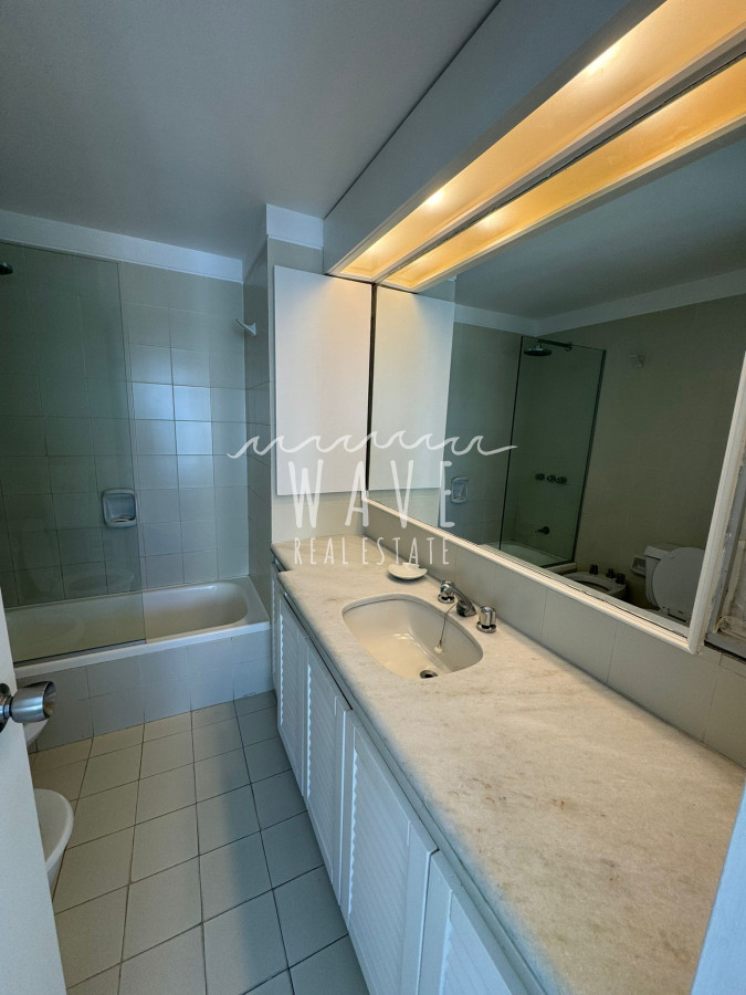 Apartamento ID.4576 - Brava, zona Chiverta, Pda 3, 2 dormitorios y servicio, cerca de la playa