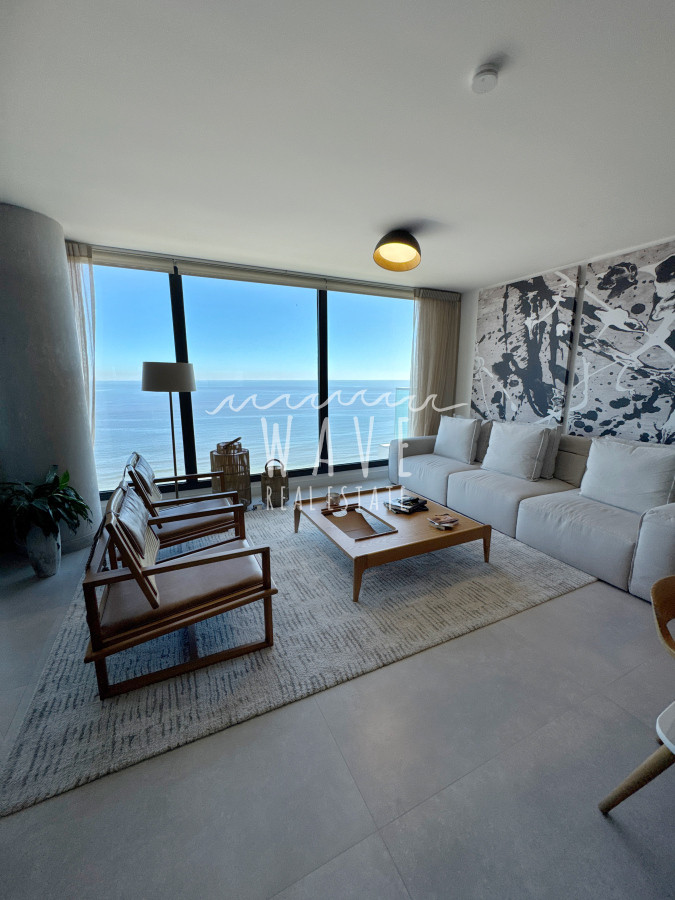 Apartamento ID.4974 - Venta Departamento Mansa, 3 dormitorios, Punta del Este 