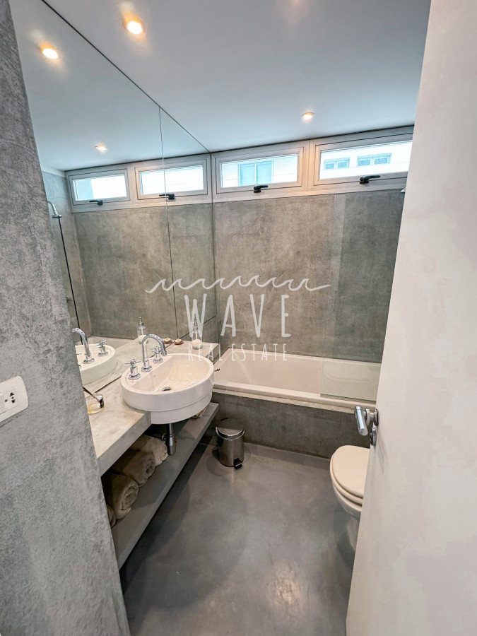 Apartamento ID.4370 - Venta y alquiler temporada apartamento de lujo con vista al mar 