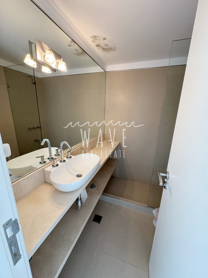 Apartamento ID.4879 - Brava, primera línea, unidad esquinera, 3 suites y dep.