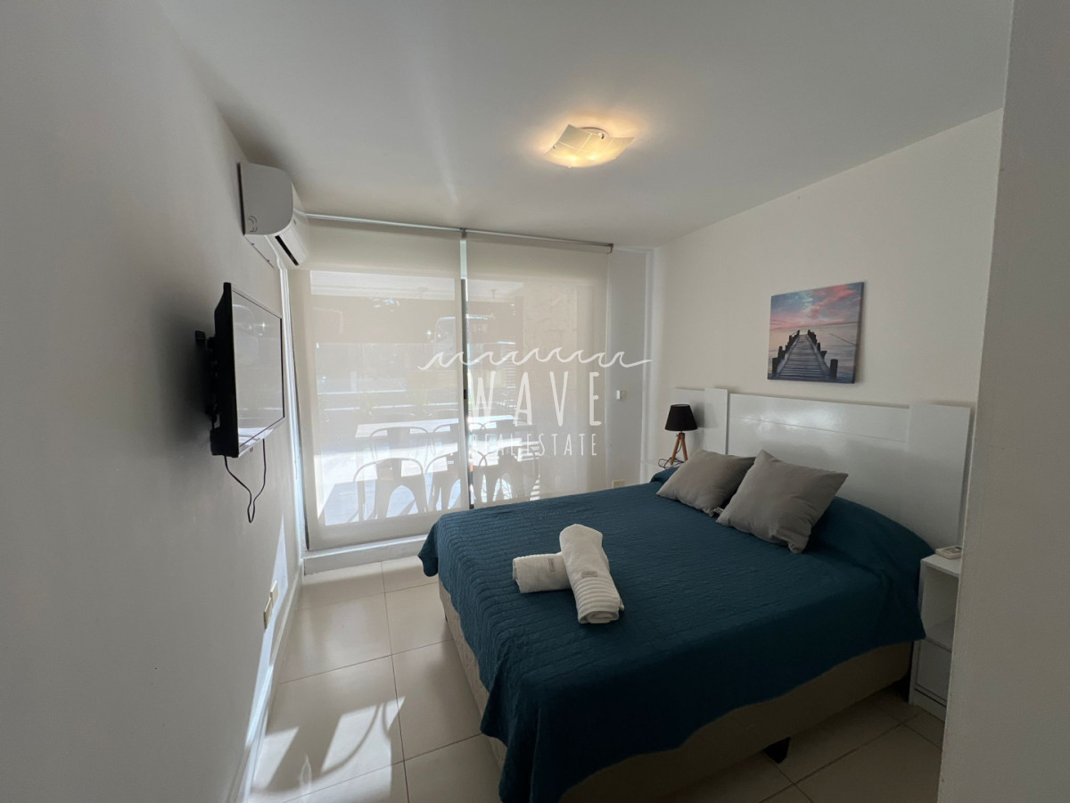 Apartamento ID.5605 - Venta de apartamento de 1 dormitorio y medio en Punta del Este