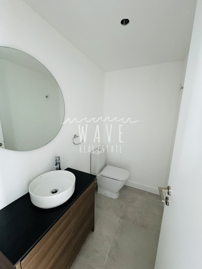 Apartamento ID.4106 - Venta espectacular departamento 2 Dorm, primera linea playa mansa 