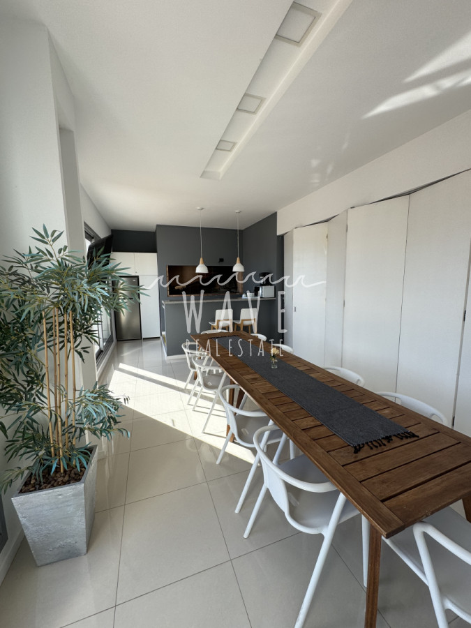 Apartamento ID.4862 - Venta departamento dos dormitorios, Torre Esmeralda Playa Brava, Punta del Este 