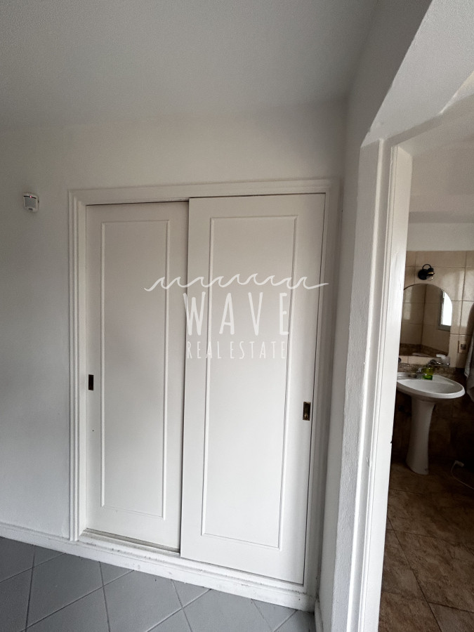 Apartamento ID.4972 - Venta, Apartamento de 3 dormitorios frente al Mar. Pinares