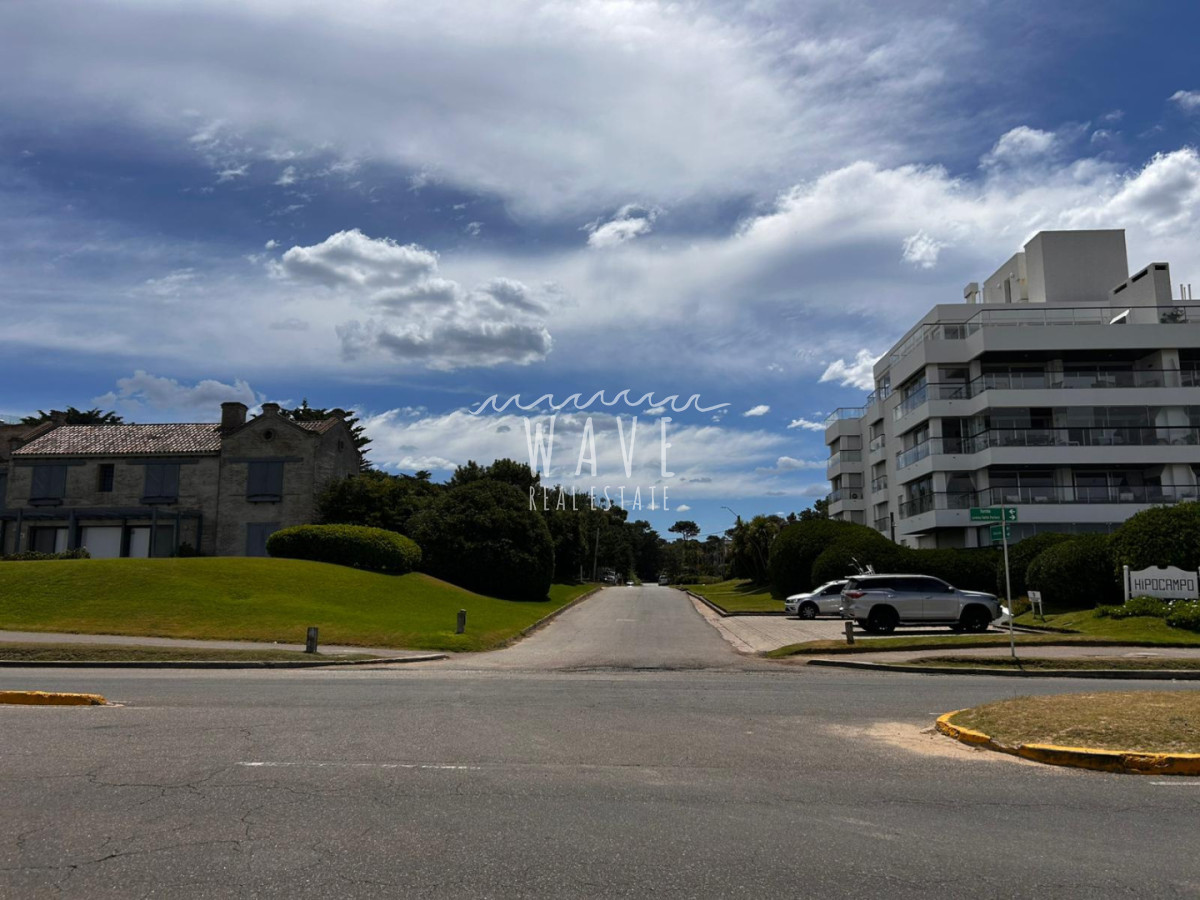 Apartamento ID.5393 - Rincón del Indio, Pda 23, orientación bosque con vista al mar, 2 dormitorios, parrillero propio