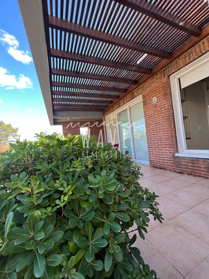 Apartamento ID.1780 - La Barra, a pasos de la playa y centro comercial. 2 dormitorios.