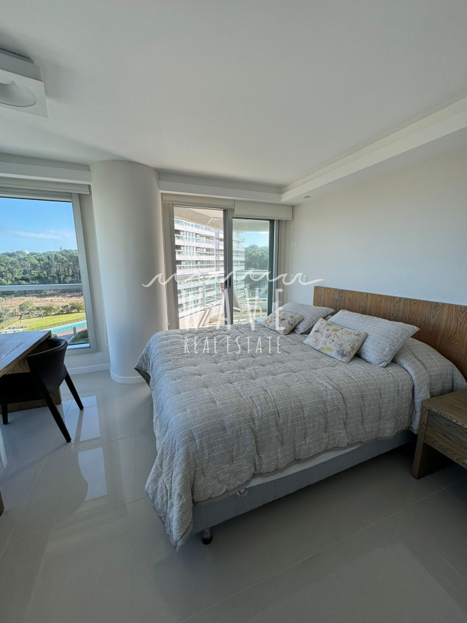 Apartamento ID.4249 - Venta apartamento 2 dormitorios y dependencia parada 10 Brava