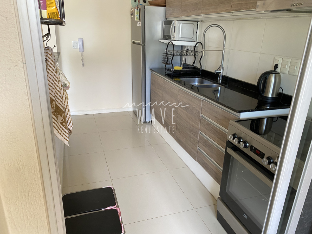 Apartamento ID.5393 - Venta de apartamento de 2 dormitorios en Rincón del Indio, Pda 23, orientación bosque con vista al mar, parrillero propio