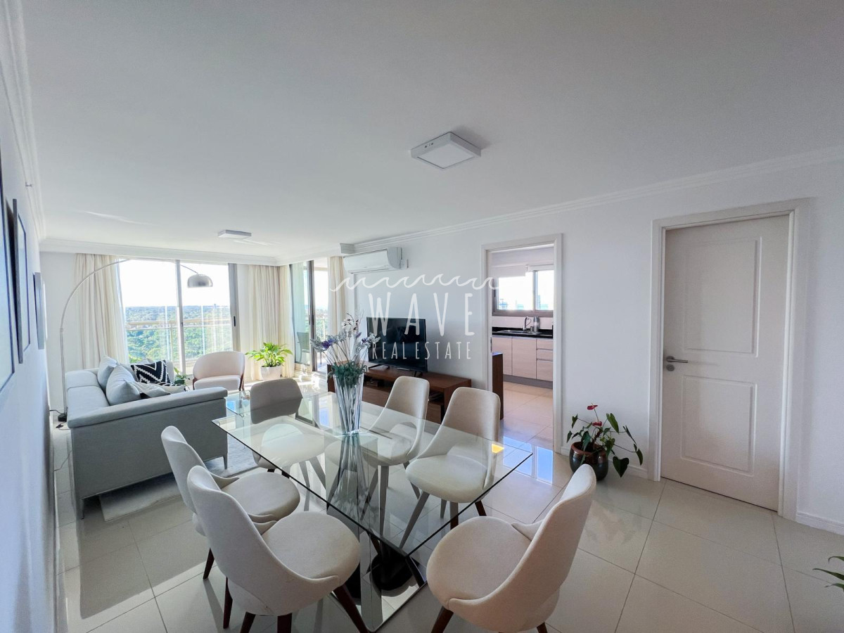 Apartamento ID.5027 - Venta en exclusividad, apartamento de 3 dormitorios en Punta del Este