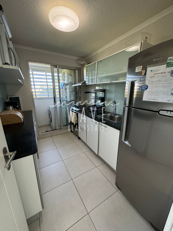 Apartamento ID.4562 - Venta, Apartamento sobre Roosevelt, 2 dormitorios y amenities