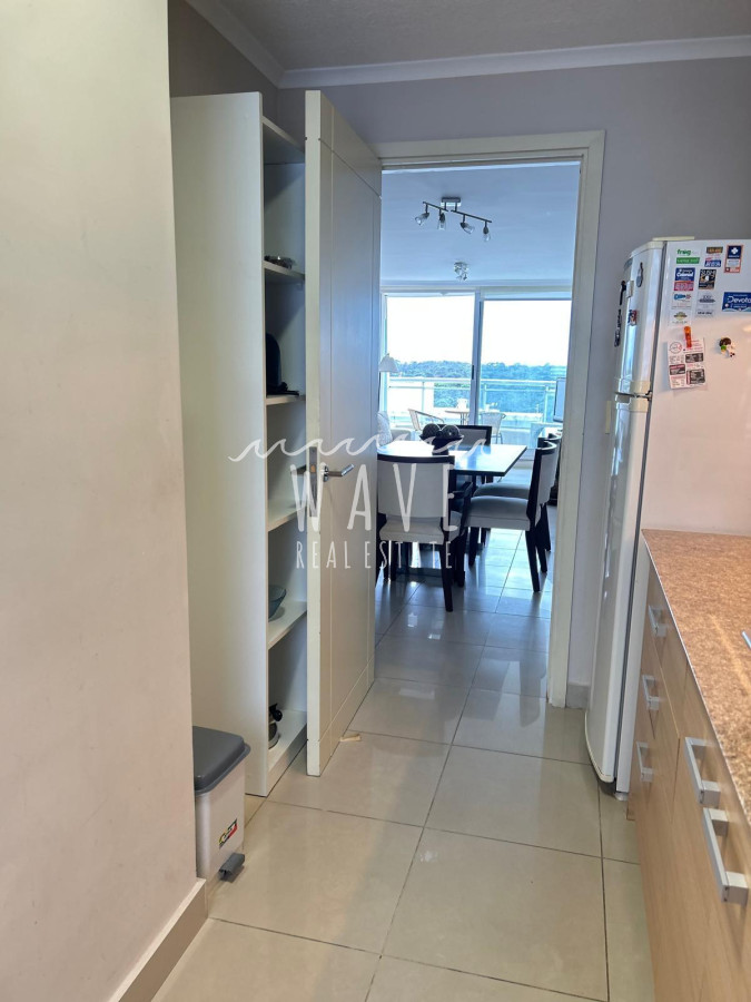 Apartamento ID.4904 - Venta apartamento 2 dormitorios 2 baños Ocean Drive