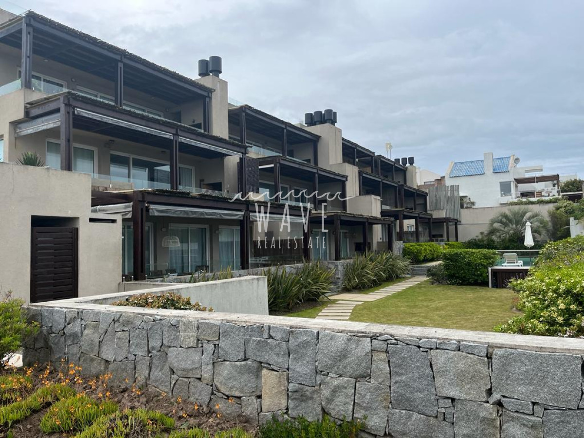 Apartamento ID.1468 - La Barra, Posta del Cangrejo, a pasos del mar, 2 dormitorios, terraza con parrillero.