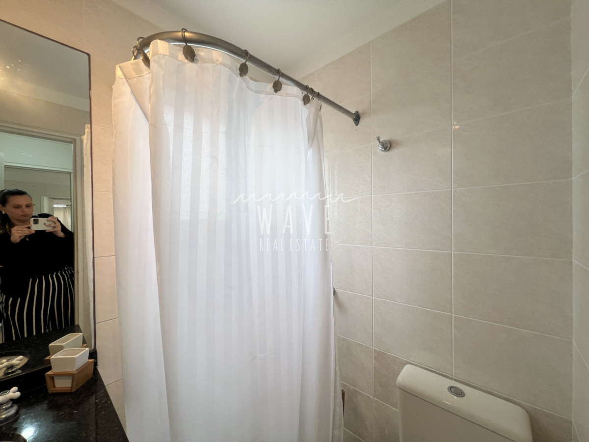 Apartamento ID.5205 - Venta apartamento zona shopping dos dormitorios 