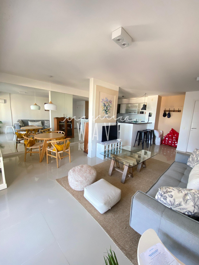 Apartamento ID.4967 - Venta, Apartamento de 2 dormitorios en Playa Brava