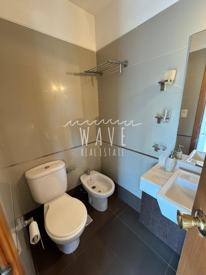 Apartamento ID.4753 - Venta, Apartamento en pda 7 de la Brava, con 1 dormitorio y amenities