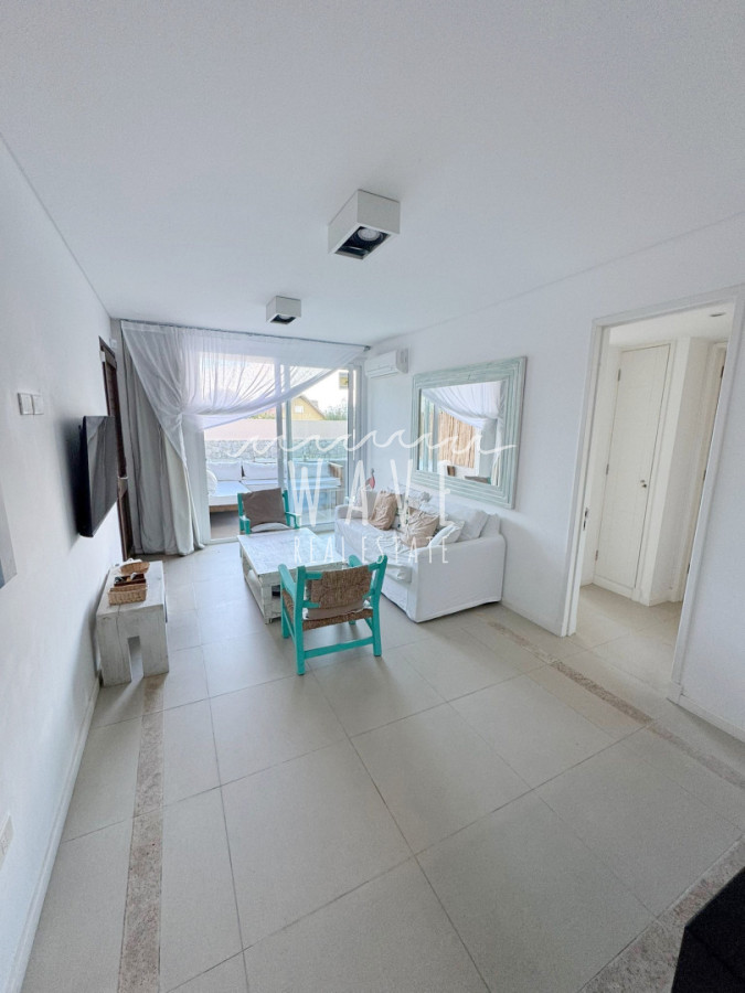 Apartamento ID.5578 - Venta de apartamento de 2 dormitorios en La Barra