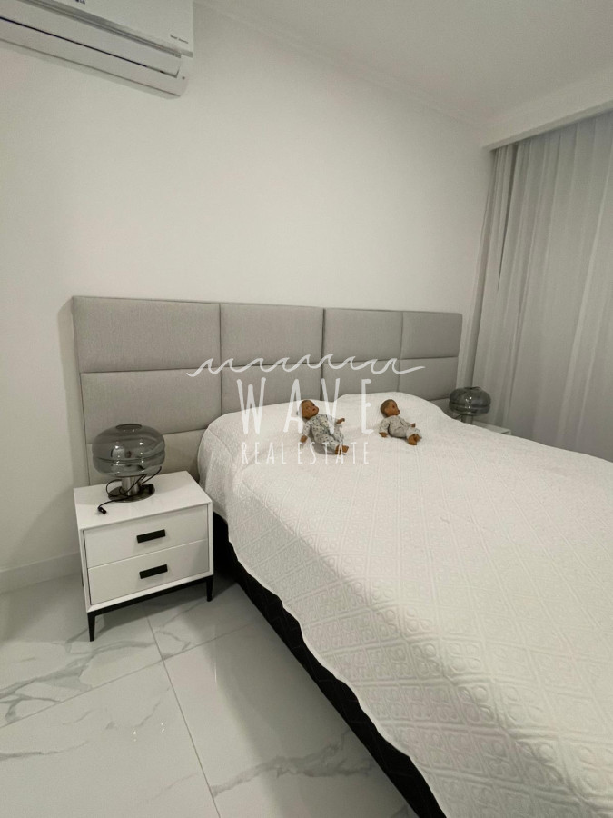 Apartamento ID.5053 - Alquiler verano apartamento 3 dormitorios primera linea Mansa, Punta del Este 