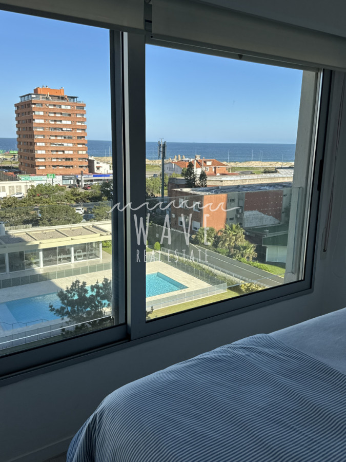 Apartamento ID.5115 - Alquiler de verano, Apartamento de 2 dormitorios y medio en Playa Mansa, Punta del Este