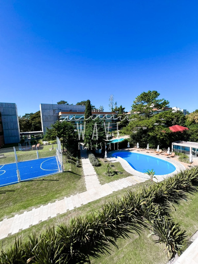 Apartamento ID.4198 - Hermoso apartamento esquinero 2 dormitorios, complejo con amenities