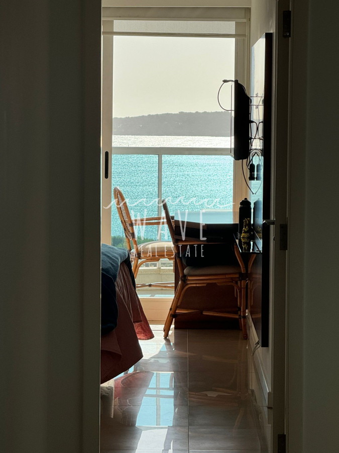 Apartamento ID.4609 - Mansa, excelente ubicación. 2 dormitorios y medio, full amenities