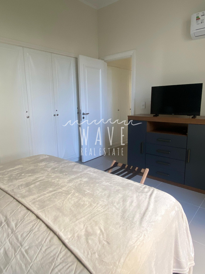 Apartamento ID.4882 - Venta de  Apartamento, con 1 dormitorio, en Playa Brava, con amenities
