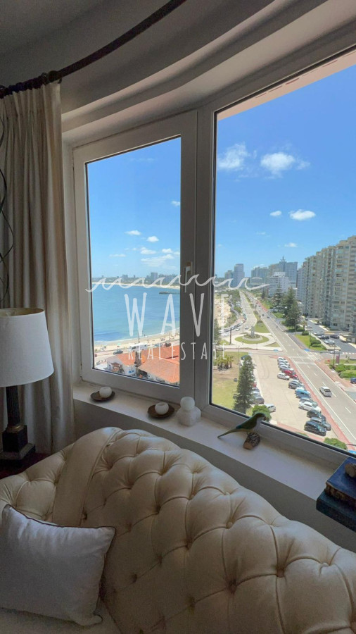 Apartamento ID.3965 - Venta de apartamento en Península, edificio emblemático, 3 dormitorios, reciclado.