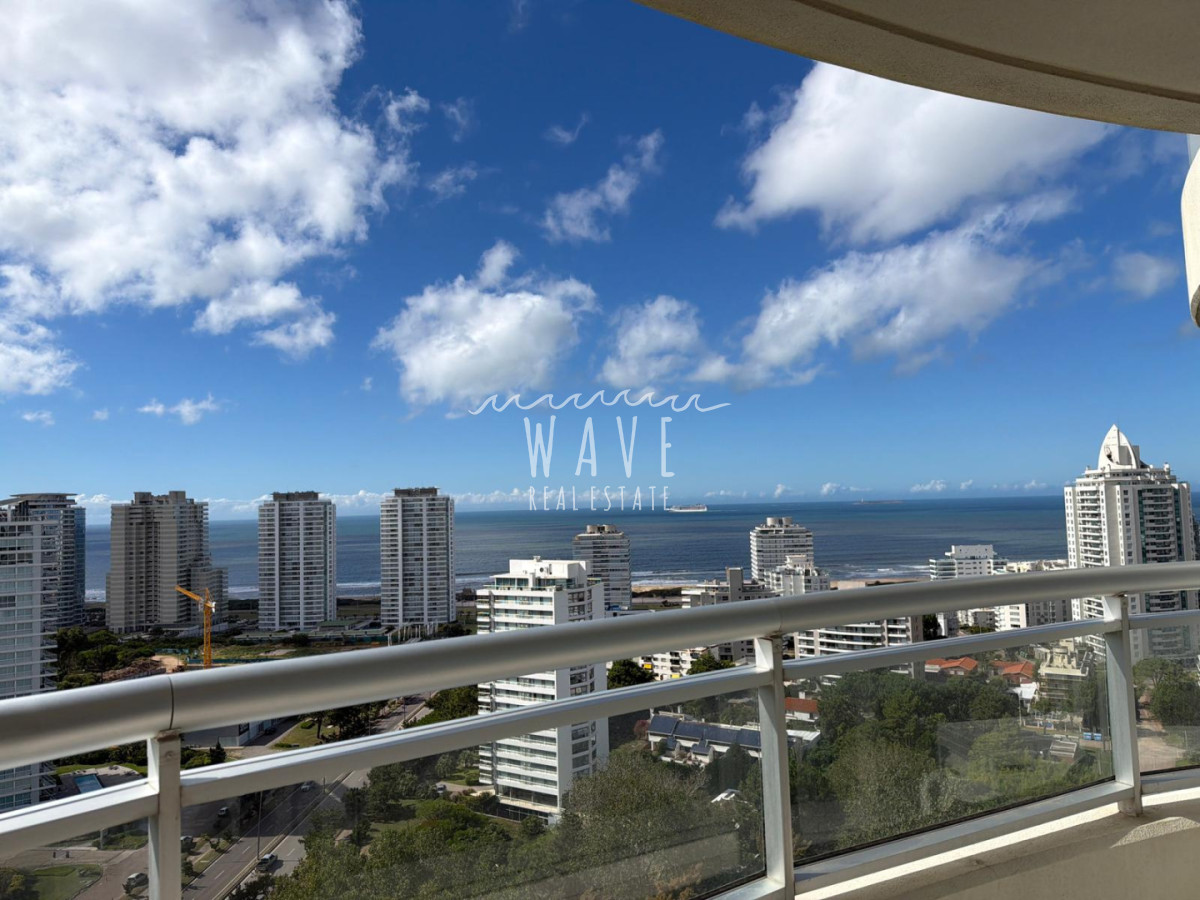 Apartamento ID.5457 - Venta Ocean Drive Piso Alto 3 dorm en suite