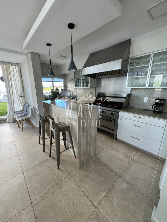 Apartamento ID.4576 - Brava, zona Chiverta, Pda 3, 2 dormitorios y servicio, cerca de la playa