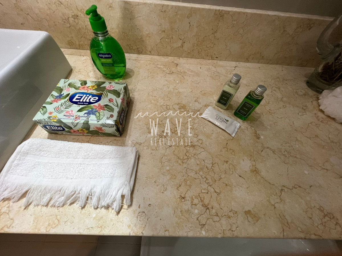 Apartamento ID.4719 - Alquiler departamento 2 dormitorios, Punta del Este, playa brava.