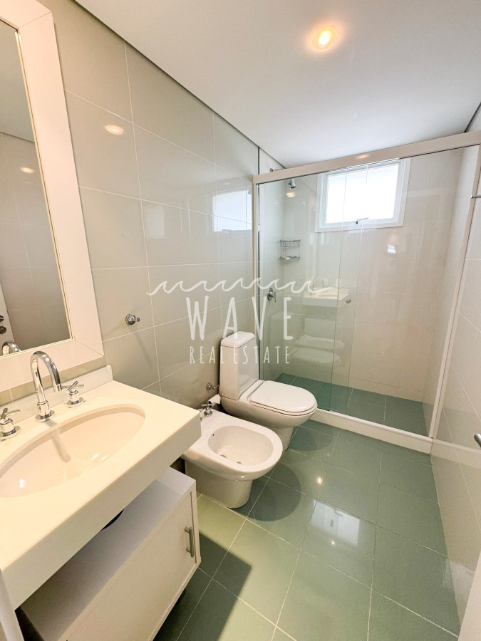 Apartamento ID.4602 - Venta y alquiler apartamento en torre premium en primera línea de la playa Mansa