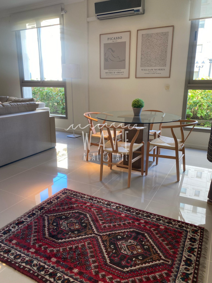 Apartamento ID.4882 - Venta de  Apartamento, con 1 dormitorio, en Playa Brava, con amenities