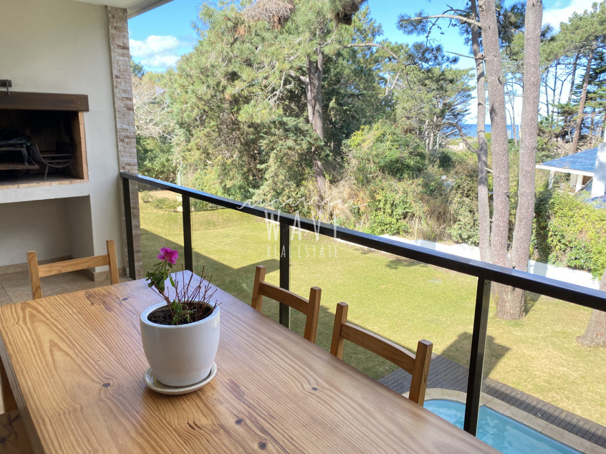 Apartamento ID.5393 - Rincón del Indio, Pda 23, orientación bosque con vista al mar, 2 dormitorios, parrillero propio