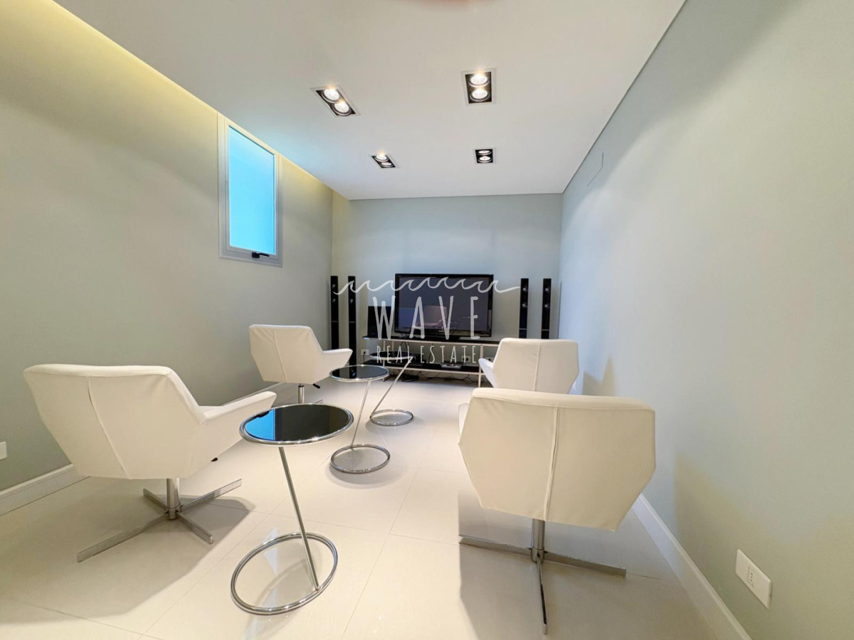 Apartamento ID.5366 - Venta Alquiler temporal Departamento dos dormitorios Playa brava