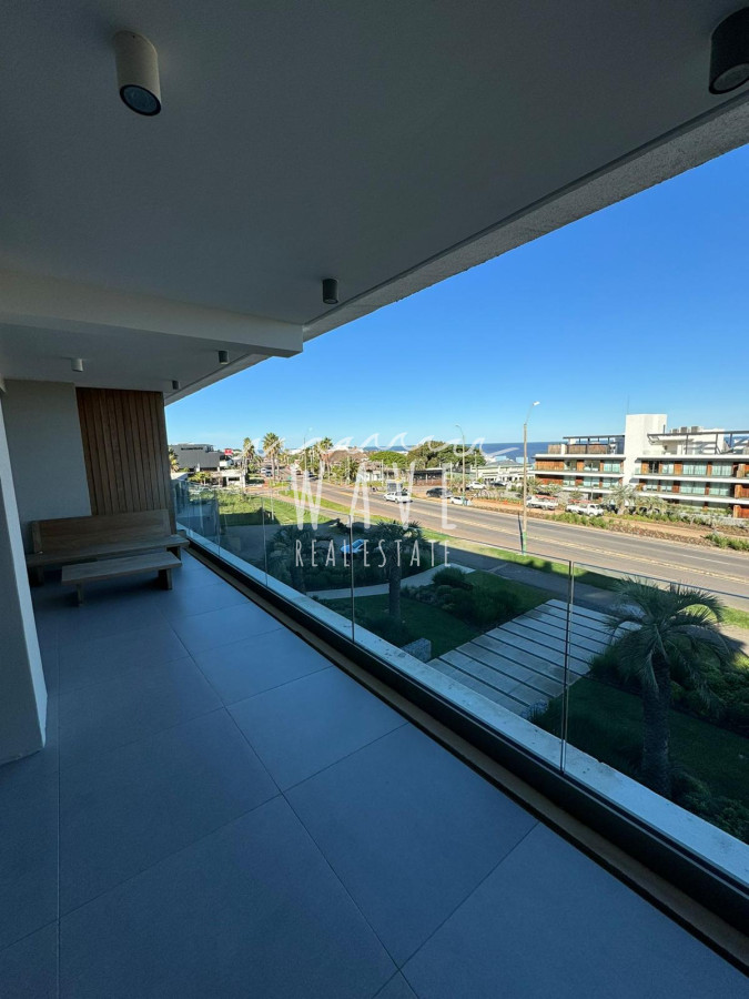Apartamento ID.1668 - Apartamento en alquiler, Manantiales, exclusivo, frente al mar. 3 suites, terrazas. Nuevo.
