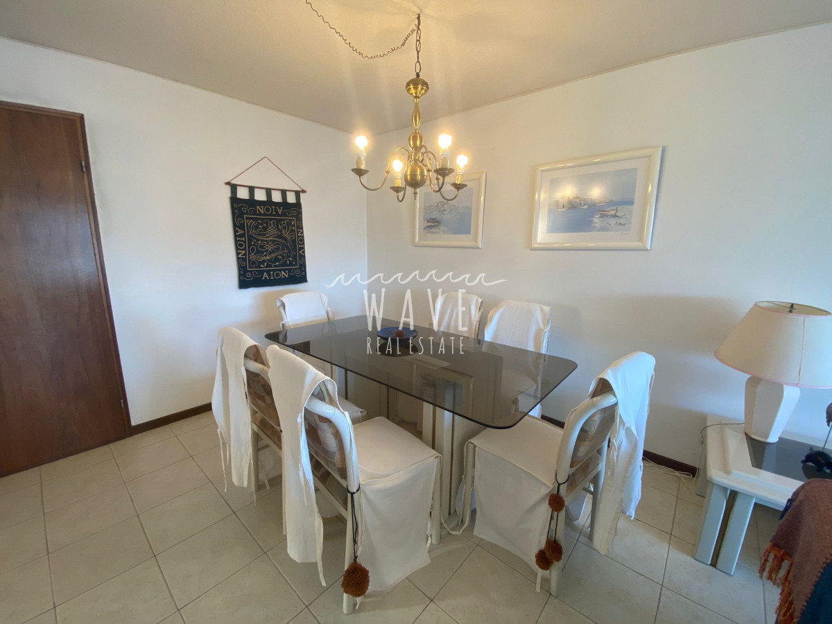 Apartamento ID.1644 - Venta Apartamento en Cantegril amplios 2 dormitorios 2 baños servicios