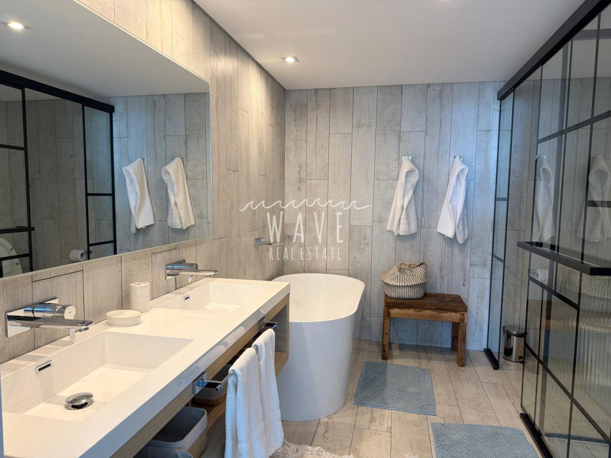 Apartamento ID.5325 - Venta Alquiler Departamento 3 dormitorios Surfide con vista 