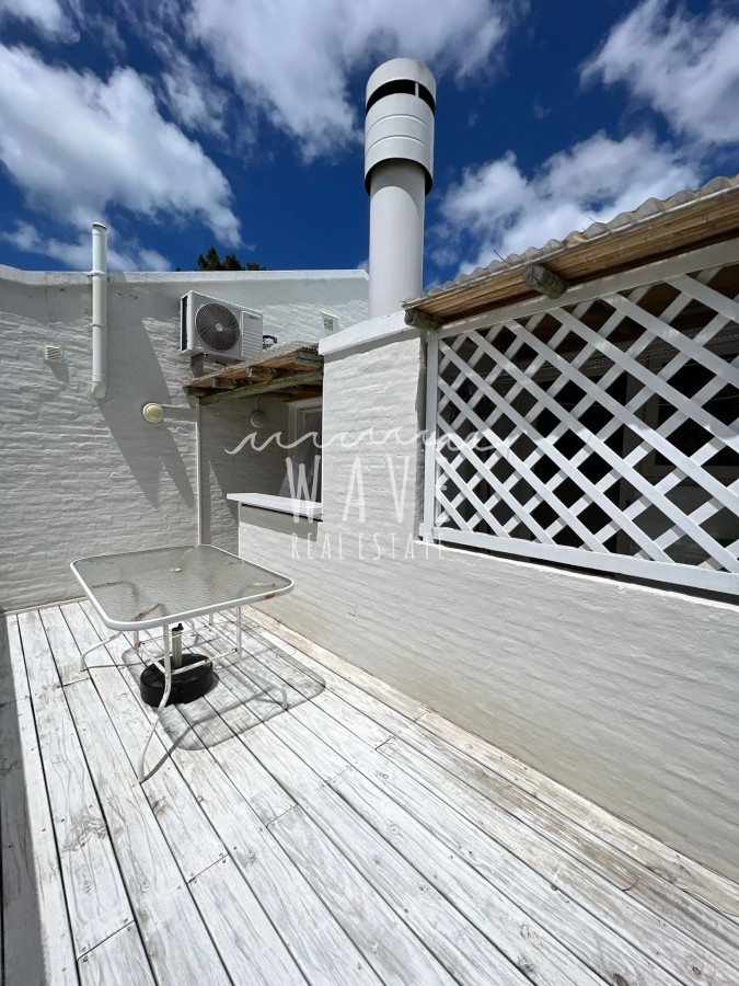 Apartamento ID.4310 - LA BARRA, a metros del agua, 3 dormitorios, 3 baños, terraza.