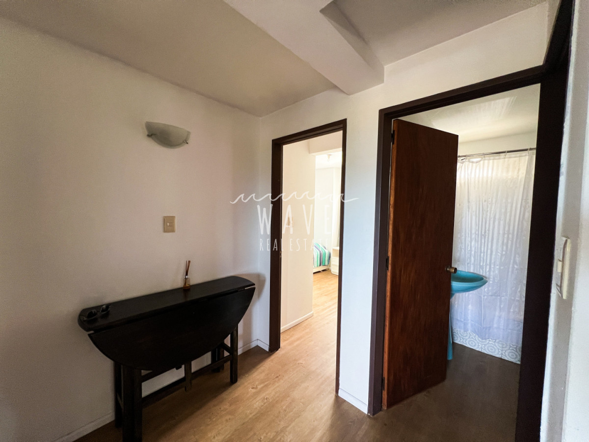 Apartamento ID.5420 - Venta primera línea playa mansa 3 dormitorios más dependencia 