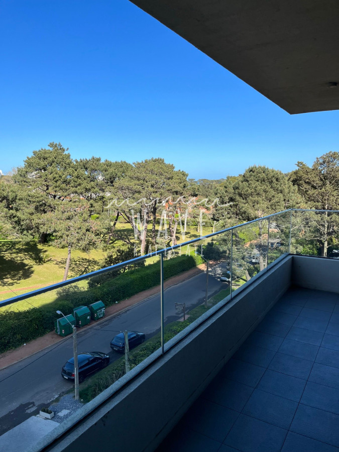 Apartamento ID.5026 - Alquiler de verano, apartamento de 2 dormitorios en Punta del Este
