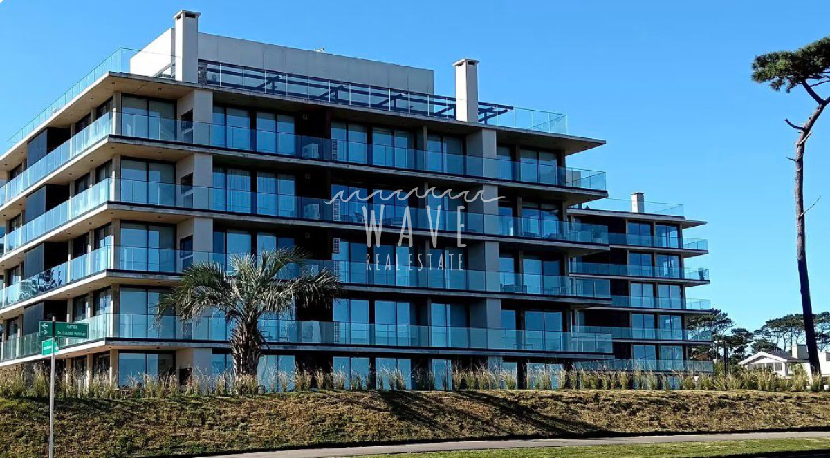 Apartamento ID.5610 - Venta de apartamento de 1 dormitorio en Playa Mansa, Punta del Este
