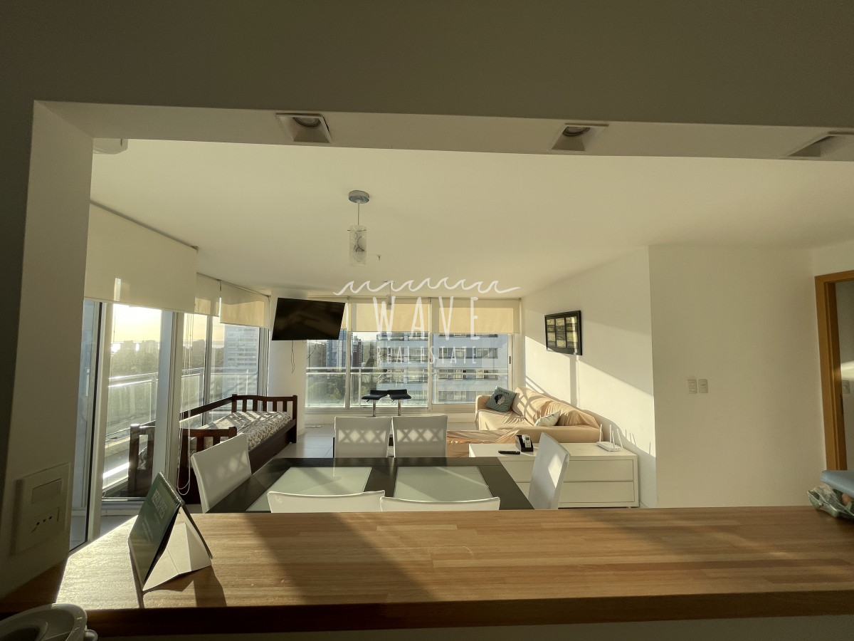 Apartamento ID.4204 - Venta y alquiler temporal de apartamento 2 dormitorios , torre con servicios en Av. Roosevelt