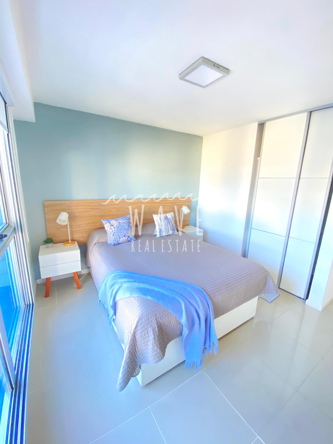 Apartamento ID.4967 - Venta, Apartamento de 2 dormitorios en Playa Brava
