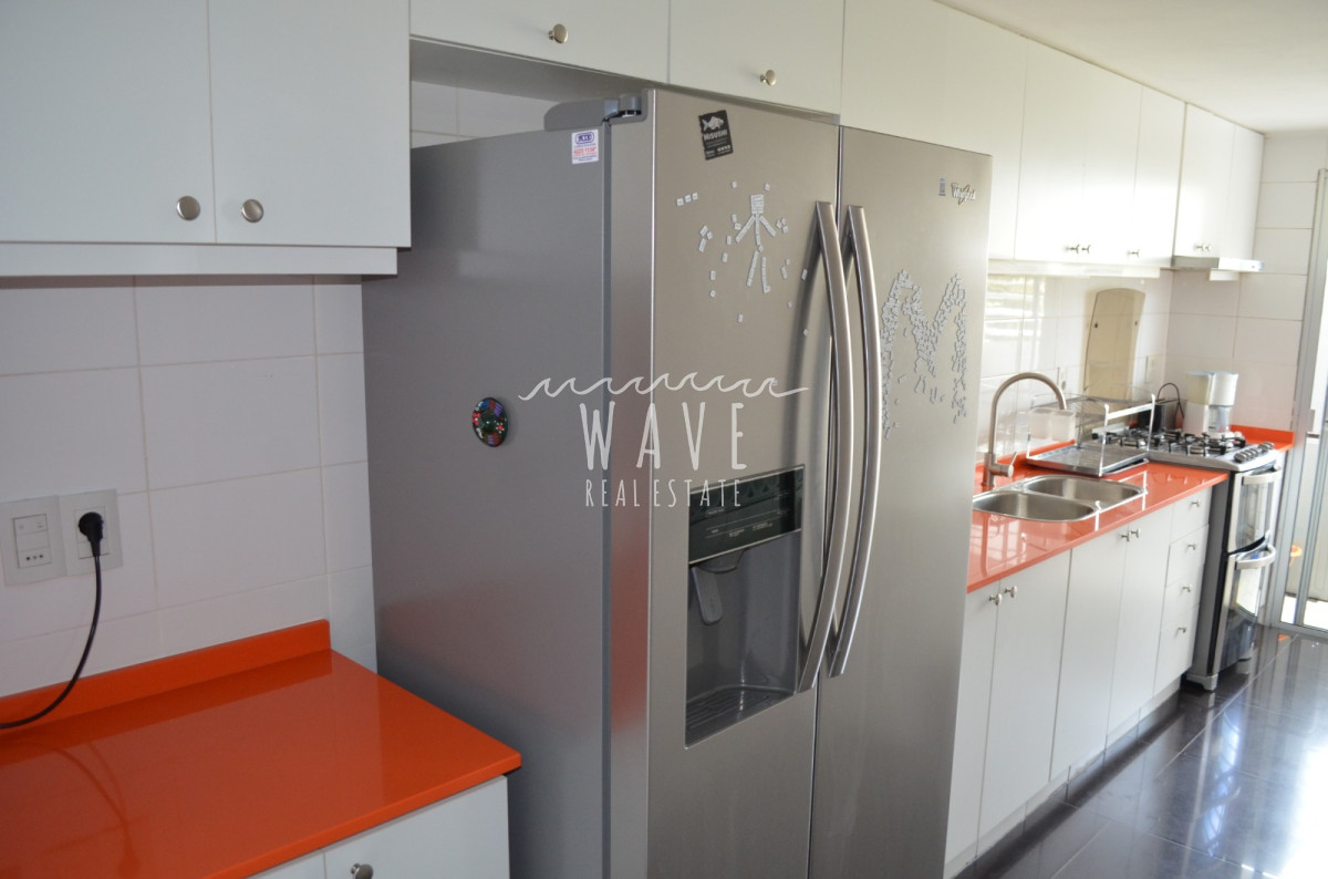 Apartamento ID.1559 - Montoya, edificio Esturión. 3 dormitorios. A pasos del mar.